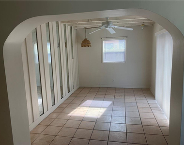 6410 Coolidge Street - Photo Thumbnail 4