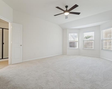 1212 Villa Paloma Boulevard - Photo Thumbnail 20