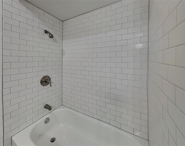 7624 Oak Garden Trail - Photo Thumbnail 16