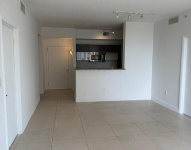 550 Okeechobee Boulevard - Photo Thumbnail 9