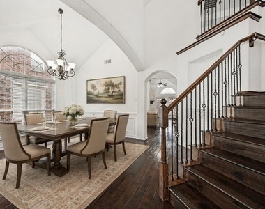 13075 Janet Drive - Photo Thumbnail 3