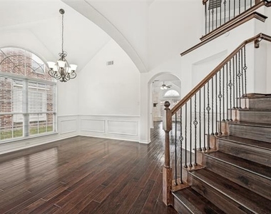 13075 Janet Drive - Photo Thumbnail 4