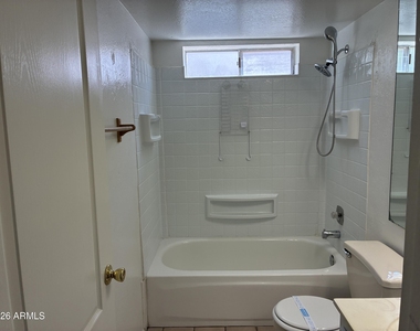 5915 W Tierra Buena Lane - Photo Thumbnail 27