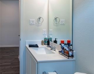 1217 Rosebay Drive - Photo Thumbnail 16
