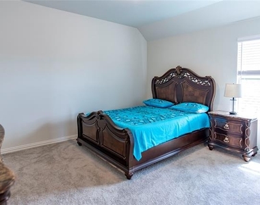 1217 Rosebay Drive - Photo Thumbnail 23