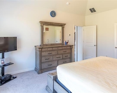 1217 Rosebay Drive - Photo Thumbnail 21