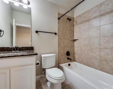 3716 Cameroon Lane - Photo Thumbnail 16