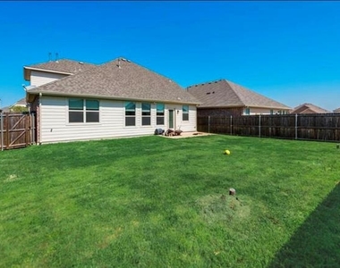 3716 Cameroon Lane - Photo Thumbnail 22