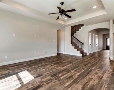 3716 Cameroon Lane - Photo Thumbnail 3