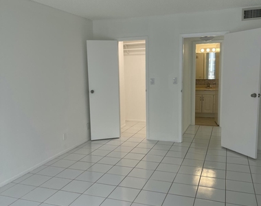 801 Three Island Boulevard - Photo Thumbnail 10
