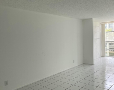 801 Three Island Boulevard - Photo Thumbnail 5