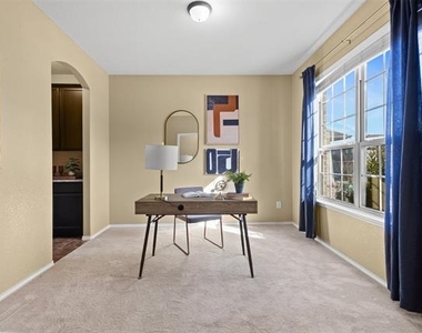 5405 Sea Cove Lane - Photo Thumbnail 13