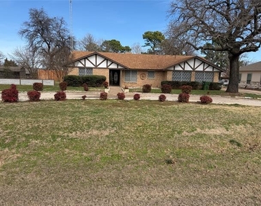 821 E Highway 199 - Photo Thumbnail 1