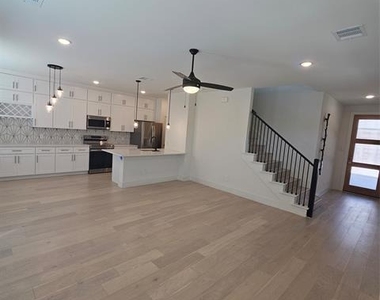 7305 Bree Court - Photo Thumbnail 3