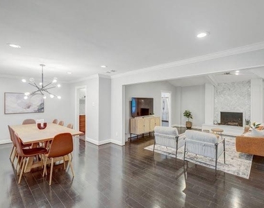 9667 Timberleaf Drive - Photo Thumbnail 2