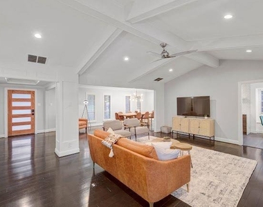 9667 Timberleaf Drive - Photo Thumbnail 1