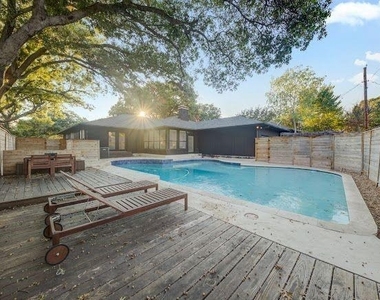 9667 Timberleaf Drive - Photo Thumbnail 21