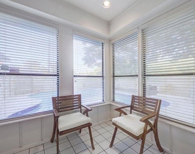 9667 Timberleaf Drive - Photo Thumbnail 24