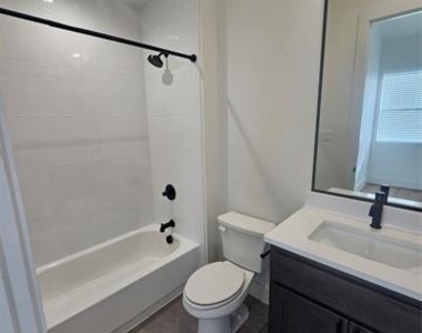 2139 Mail Avenue - Photo Thumbnail 15