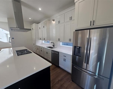 2139 Mail Avenue - Photo Thumbnail 8