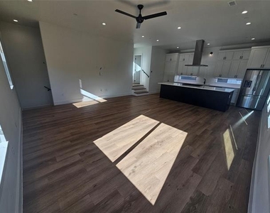 2139 Mail Avenue - Photo Thumbnail 6