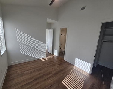 2139 Mail Avenue - Photo Thumbnail 14