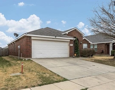 6440 Stone Lake Drive - Photo Thumbnail 2