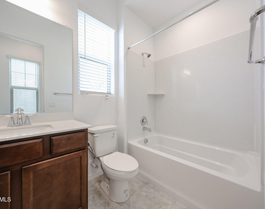 7616 W Bronco Trail - Photo Thumbnail 17