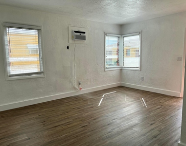 1739 Moffett Street - Photo Thumbnail 1