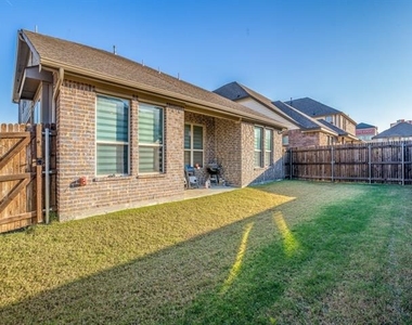 2156 Bailey Street - Photo Thumbnail 23