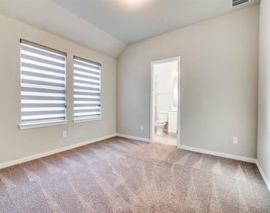 2156 Bailey Street - Photo Thumbnail 17