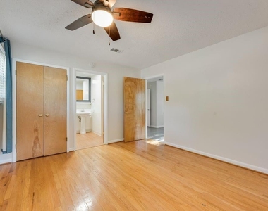 2217 Glenwood - Photo Thumbnail 24