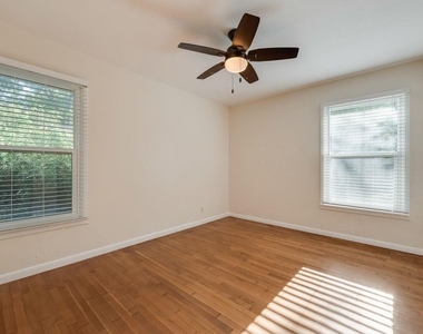2217 Glenwood - Photo Thumbnail 17