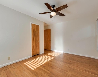 2217 Glenwood - Photo Thumbnail 18