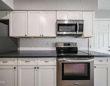 5634 S Captain Kidd Court - Photo Thumbnail 8