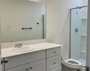 6222 Old Bridge Way - Photo Thumbnail 8