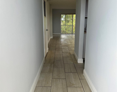 1100 Nw 87th Avenue - Photo Thumbnail 2