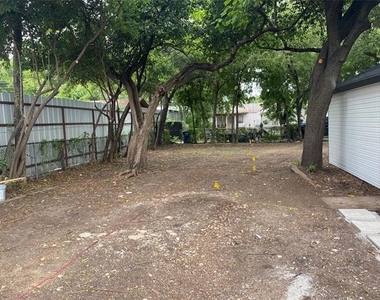 2211 W Illinois Avenue - Photo Thumbnail 8
