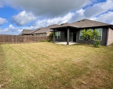 3936 Bellingham Lane - Photo Thumbnail 22
