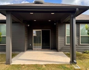 3936 Bellingham Lane - Photo Thumbnail 21