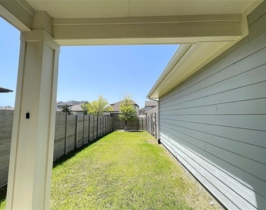 3229 Marilanda Road - Photo Thumbnail 21