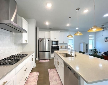 3229 Marilanda Road - Photo Thumbnail 6