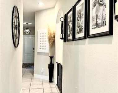 11117 Blaze Street - Photo Thumbnail 8