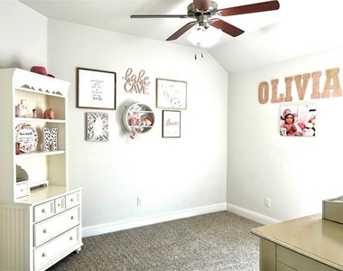 11117 Blaze Street - Photo Thumbnail 5