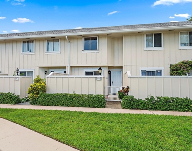 6158 Riverwalk Lane - Photo Thumbnail 1