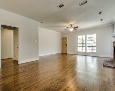 6307 Palo Pinto Avenue - Photo Thumbnail 6