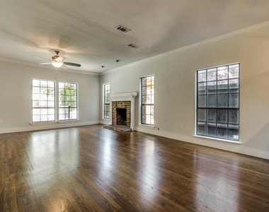 6307 Palo Pinto Avenue - Photo Thumbnail 7
