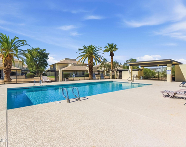 780 E Eugie Ave Avenue - Photo Thumbnail 14
