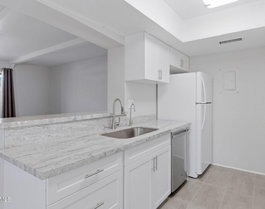 780 E Eugie Ave Avenue - Photo Thumbnail 6