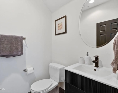 7601 E Roosevelt Street - Photo Thumbnail 16